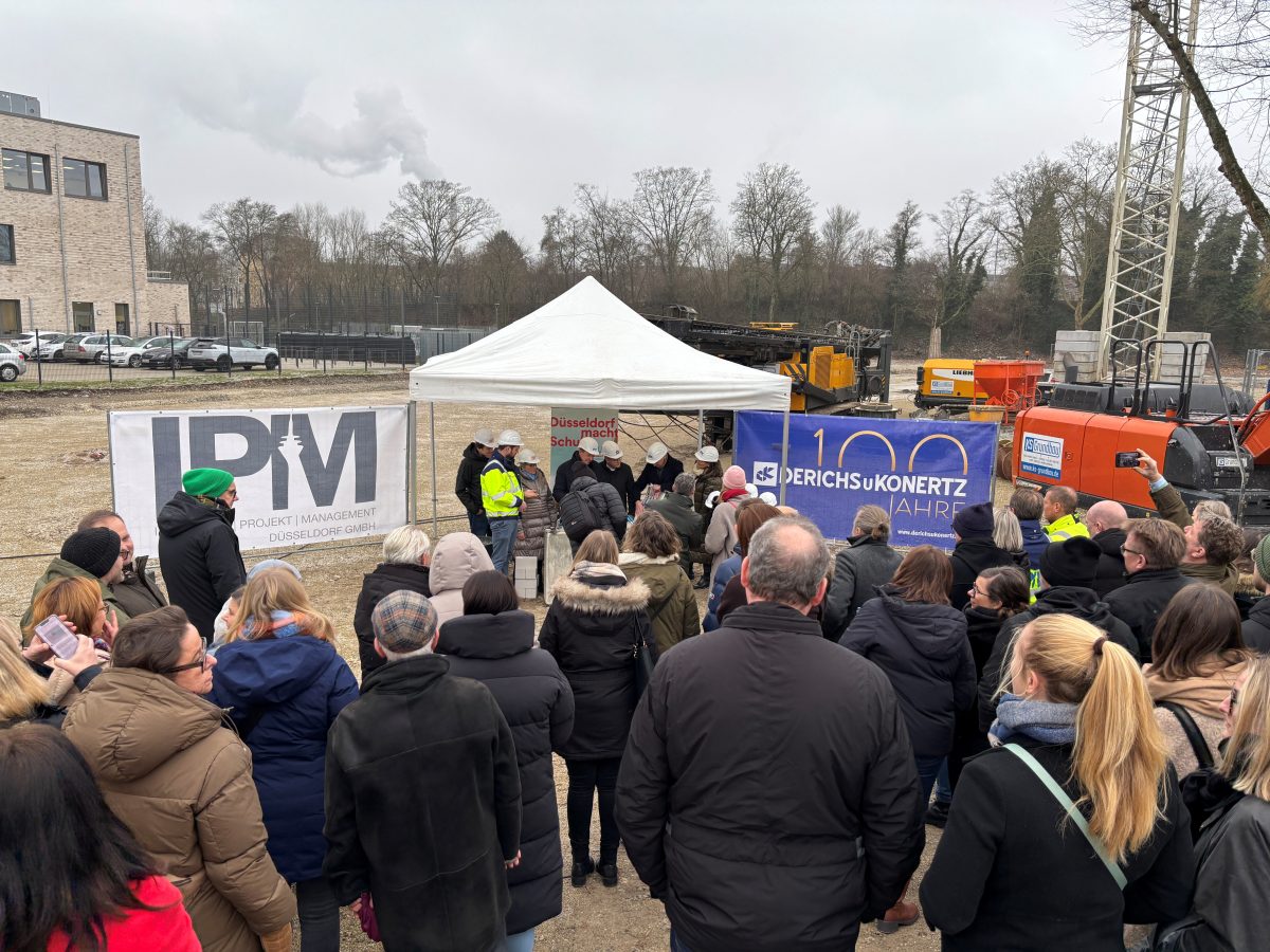 Grundsteinlegung Gutenberg-Schule Schlüterstraße, Düsseldorf